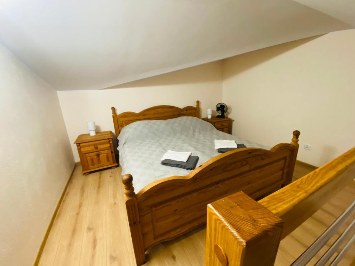 Karczma Pod Jesionem Hotell Brdow Exteriör bild