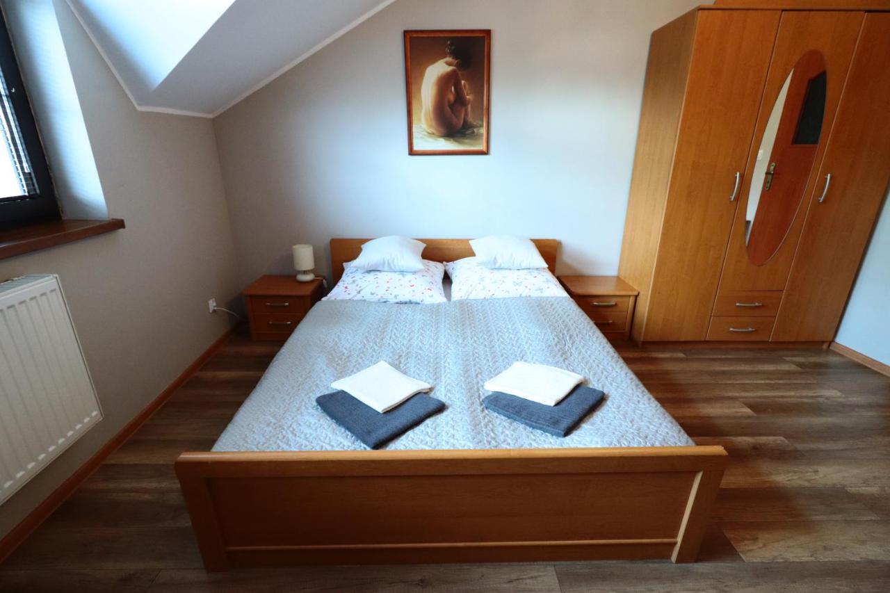 Karczma Pod Jesionem Hotell Brdow Exteriör bild